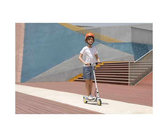 Электросамокат Segway Ninebot C10 White (AA.00.0011.56), изображение 4 Электросамокат Segway Ninebot C10 White (AA.00.0011.56), изображение 4