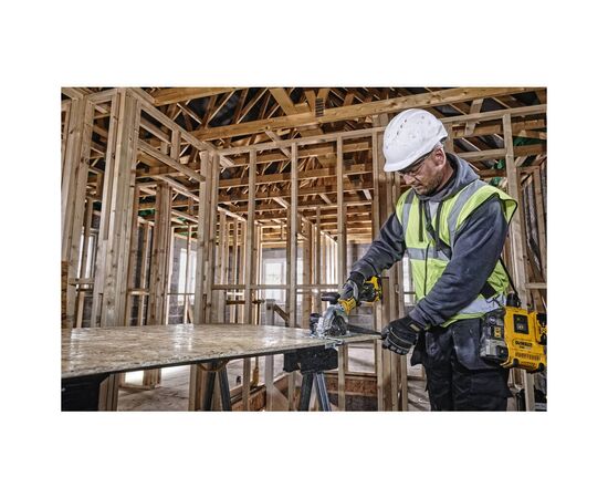 Дисковая пила DeWALT 18В XR Li-Ion, бесщёточная, диск 115х9.5 мм, 2.5 кг, 2x5Ah, кейс TSTAK (DCS571P2), изображение 5 Дисковая пила DeWALT 18В XR Li-Ion, бесщёточная, диск 115х9.5 мм, 2.5 кг, 2x5Ah, кейс TSTAK (DCS571P2), изображение 5