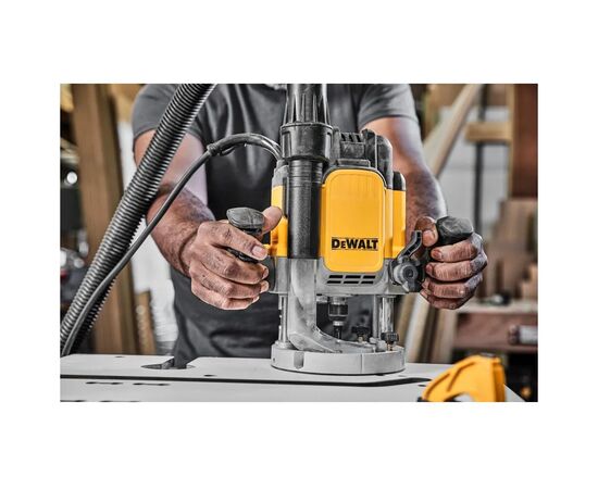 Фрезер DeWALT 9000 - 22000 об/мин, цанговый патрон 12 мм, кейс TSTAK (DWE625KT), изображение 5 Фрезер DeWALT 9000 - 22000 об/мин, цанговый патрон 12 мм, кейс TSTAK (DWE625KT), изображение 5