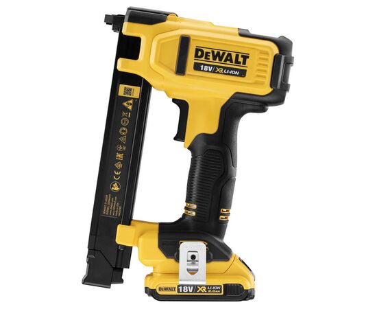 Степлер строительный DeWALT 18В XR, длина/ширина скобы 25/19.7 мм, 2xAh, кейс TSTAK (DCN701D2), изображение 3 Степлер строительный DeWALT 18В XR, длина/ширина скобы 25/19.7 мм, 2xAh, кейс TSTAK (DCN701D2), изображение 3
