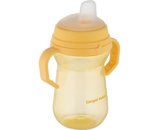 Поильник-непроливайка Canpol babies с силиконовым носиком FirstCup 250 мл Желтая (56/615_yel), изображение 2 Поильник-непроливайка Canpol babies с силиконовым носиком FirstCup 250 мл Желтая (56/615_yel), изображение 2