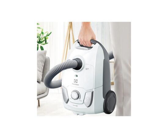 Пылесос Electrolux EEG41IW, изображение 3 Пылесос Electrolux EEG41IW, изображение 3