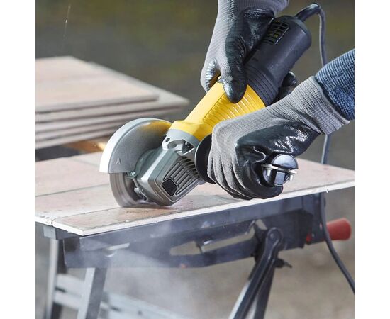 Шлифовальная машина Stanley FatMax, 850W, 12000 об/мин, d=125 мм, 2.3 кг (FMEG220), изображение 7 Шлифовальная машина Stanley FatMax, 850W, 12000 об/мин, d=125 мм, 2.3 кг (FMEG220), изображение 7