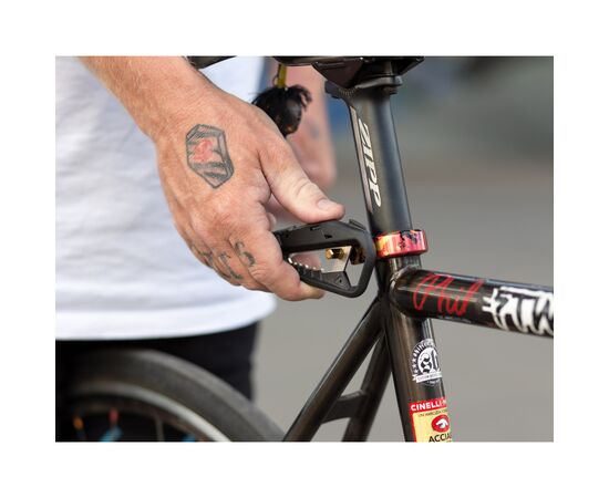 Ключ велосипедный Knog Fang 18 Functions Black (12124), изображение 4 Ключ велосипедный Knog Fang 18 Functions Black (12124), изображение 4