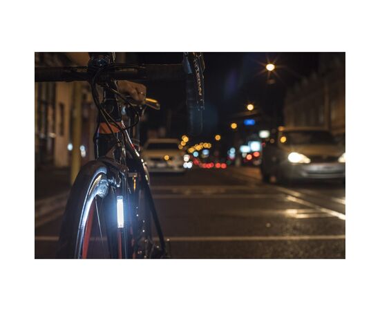 Передняя велофара Knog Plus Front 40 Lumens Translucent (12141), изображение 4 Передняя велофара Knog Plus Front 40 Lumens Translucent (12141), изображение 4