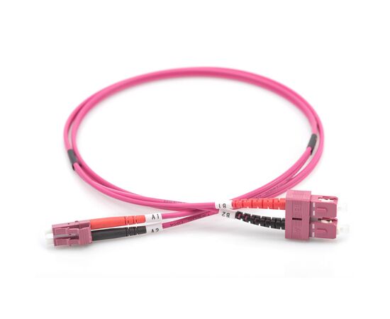 Оптичний патчкорд Digitus LC/UPC-SC/UPC,50/125 OM4(Multimode),duplex,3m (DK-2532-03-4)