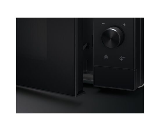 Микроволновая печь Electrolux EMZ725MMK, изображение 4 Микроволновая печь Electrolux EMZ725MMK, изображение 4