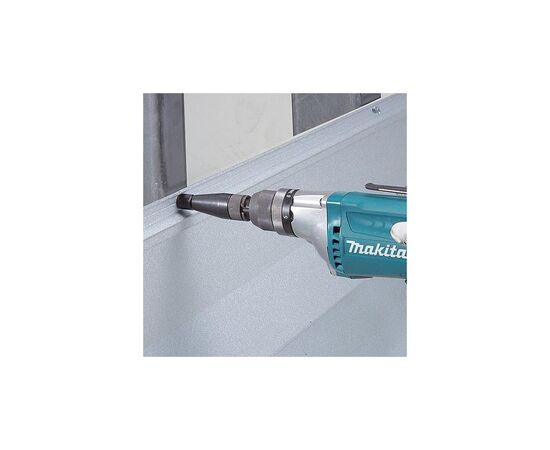 Шуруповерт Makita сетевой FS 2700, 570Вт, 0-2.500 мин, 1.8 кг (FS2700), изображение 2 Шуруповерт Makita сетевой FS 2700, 570Вт, 0-2.500 мин, 1.8 кг (FS2700), изображение 2