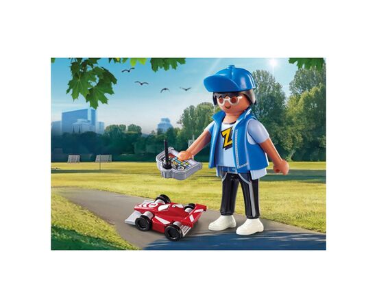 Конструктор Playmobil Playmo friends Мальчик с автомобилем (70561), изображение 2 Конструктор Playmobil Playmo friends Мальчик с автомобилем (70561), изображение 2