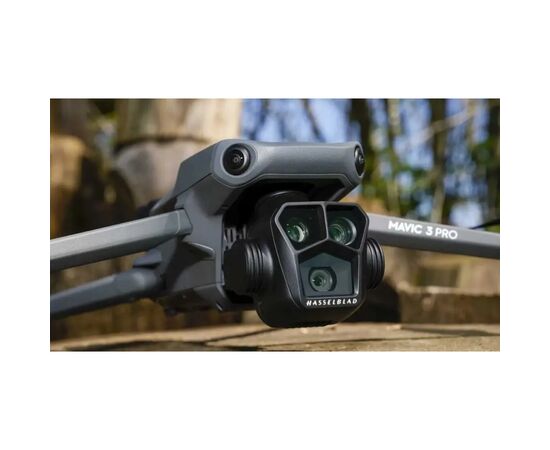 Квадрокоптер DJI Mavic 3 Pro Fly More Combo (DJI RC Pro) (CP.MA.00000662.01), изображение 9 Квадрокоптер DJI Mavic 3 Pro Fly More Combo (DJI RC Pro) (CP.MA.00000662.01), изображение 9