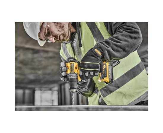 Шуруповерт DeWALT XR Li-Ion PowerStack 18V 2x1.7 Ач, 90 Нм, 0-650/0-2000 об/мин (DCD800E2T), изображение 6 Шуруповерт DeWALT XR Li-Ion PowerStack 18V 2x1.7 Ач, 90 Нм, 0-650/0-2000 об/мин (DCD800E2T), изображение 6