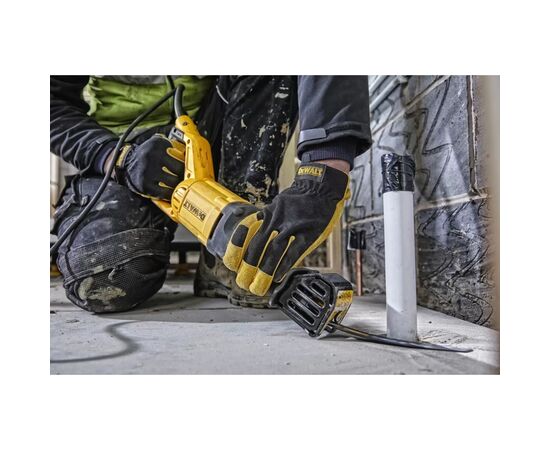 Сабельная пила DeWALT 1100 Вт, 0 - 2800 ход/мин, величина хода 29 мм, 3.5 кг, кейс (DWE305PK), изображение 9 Сабельная пила DeWALT 1100 Вт, 0 - 2800 ход/мин, величина хода 29 мм, 3.5 кг, кейс (DWE305PK), изображение 9