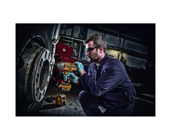 Гайковерт DeWALT 18 В XR Li-lon, 812 Нм, TSTAK (без АКБ и ЗУ) (DCF899NT), изображение 9 Гайковерт DeWALT 18 В XR Li-lon, 812 Нм, TSTAK (без АКБ и ЗУ) (DCF899NT), изображение 9
