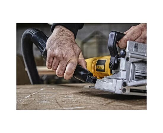 Фрезер DeWALT ламельный 600 Вт, 10000 об/мин, 3.0 кг, кейс (DW682K), изображение 9 Фрезер DeWALT ламельный 600 Вт, 10000 об/мин, 3.0 кг, кейс (DW682K), изображение 9