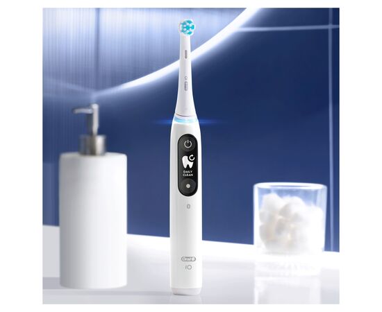 Электрическая зубная щетка Oral-B iO Series 6 iOM6.1A6.1K 3753 White (4210201381648), изображение 9 Электрическая зубная щетка Oral-B iO Series 6 iOM6.1A6.1K 3753 White (4210201381648), изображение 9
