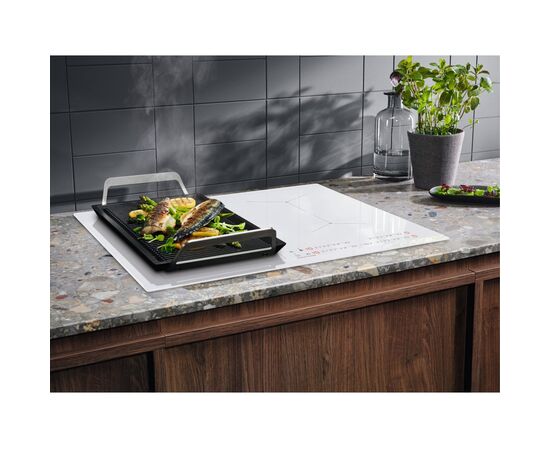 Варочна поверхня Electrolux CIS62449W, зображення 3