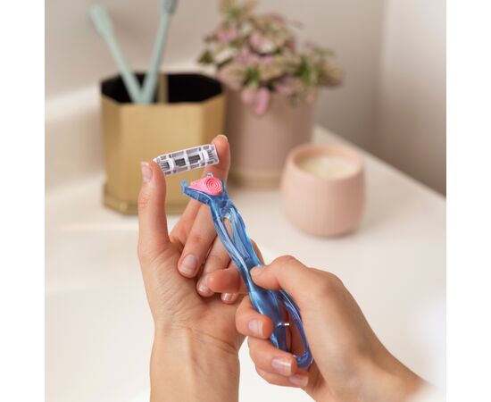 Бритва Bic Click 3 Soleil Sensitive с 2 сменными картриджами (3086123644953), изображение 3 Бритва Bic Click 3 Soleil Sensitive с 2 сменными картриджами (3086123644953), изображение 3