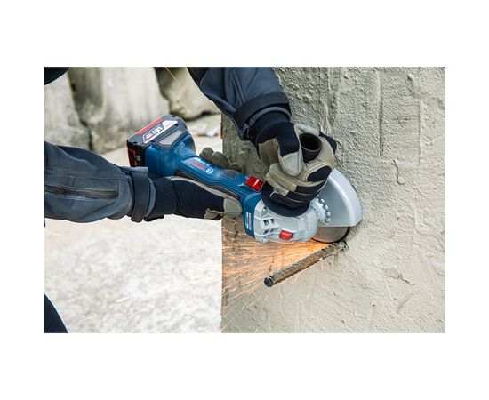 Шлифовальная машина Bosch GWS 180-LI, акум., 18В, 125мм, М14, 1,6кг (без АКБ и ЗУ) (0.601.9H9.020), изображение 3 Шлифовальная машина Bosch GWS 180-LI, акум., 18В, 125мм, М14, 1,6кг (без АКБ и ЗУ) (0.601.9H9.020), изображение 3