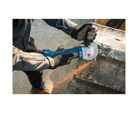 Шлифовальная машина Bosch GWS 180-LI, акум., 18В, 125мм, М14, 1,6кг (без АКБ и ЗУ) (0.601.9H9.020), изображение 4 Шлифовальная машина Bosch GWS 180-LI, акум., 18В, 125мм, М14, 1,6кг (без АКБ и ЗУ) (0.601.9H9.020), изображение 4