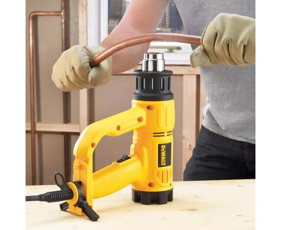 Строительный фен DeWALT 1800 Вт, 50 - 600 C, 0.65 кг (D26411), изображение 7 Строительный фен DeWALT 1800 Вт, 50 - 600 C, 0.65 кг (D26411), изображение 7