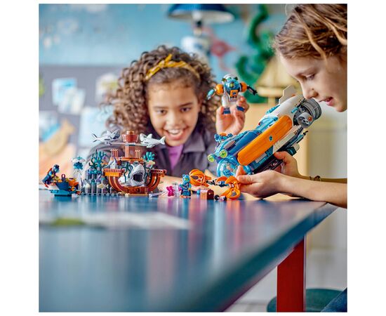 Конструктор LEGO City Глубоководная исследовательская подлодка 842 деталей (60379), изображение 3 Конструктор LEGO City Глубоководная исследовательская подлодка 842 деталей (60379), изображение 3