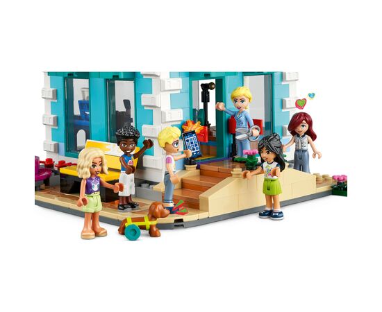 Конструктор LEGO Friends Хартлейк-Сити. Общественный центр 1513 деталей (41748), изображение 5 Конструктор LEGO Friends Хартлейк-Сити. Общественный центр 1513 деталей (41748), изображение 5