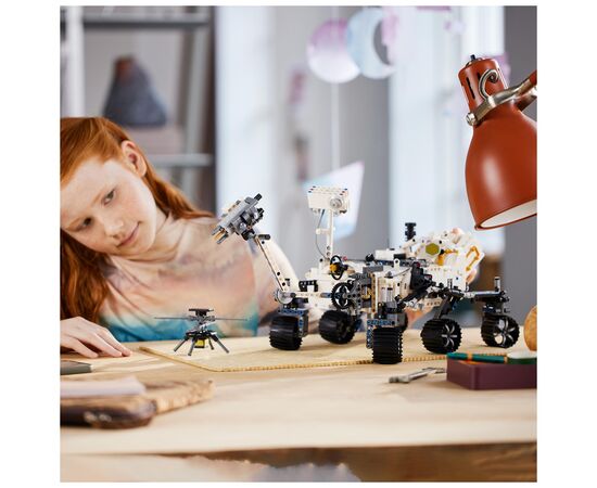 Конструктор LEGO Technic Миссия NASA Марсоход Персеверанс 1132 деталей (42158), изображение 3 Конструктор LEGO Technic Миссия NASA Марсоход Персеверанс 1132 деталей (42158), изображение 3