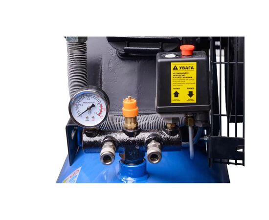 Компрессор Enersol с ременным приводом 670 л/мин, 5.5 кВт (ES-AC670-120-3PRO), изображение 4 Компрессор Enersol с ременным приводом 670 л/мин, 5.5 кВт (ES-AC670-120-3PRO), изображение 4