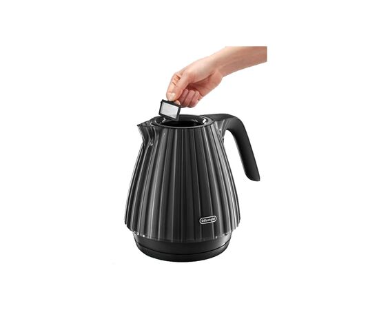 Электрочайник DeLonghi KBD 2001 BK (KBD2001BK), изображение 4 Электрочайник DeLonghi KBD 2001 BK (KBD2001BK), изображение 4