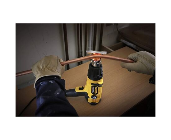 Строительный фен Stanley FatMax, 2000 Вт, 65 - 650 C, 0.9 кг, кейс (FME670K), изображение 5 Строительный фен Stanley FatMax, 2000 Вт, 65 - 650 C, 0.9 кг, кейс (FME670K), изображение 5