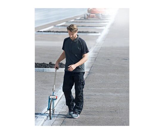 Рулетка Bosch Professional курвиметр GWM 40 D колеса (объем) 389.1мм (1.22м) (0.601.074.100), изображение 2 Рулетка Bosch Professional курвиметр GWM 40 D колеса (объем) 389.1мм (1.22м) (0.601.074.100), изображение 2