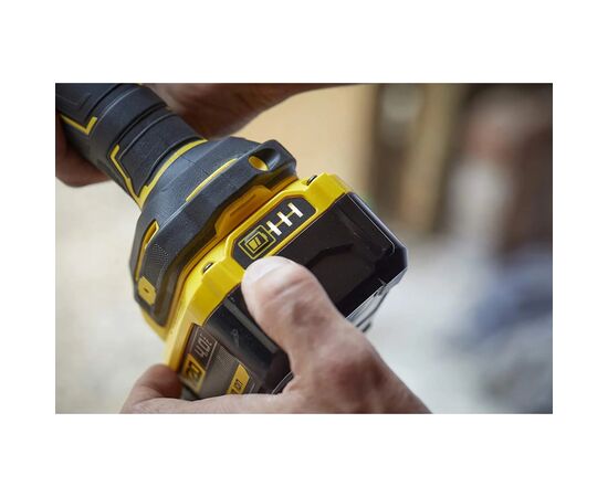 Шлифовальная машина Stanley FatMax, Li-Ion 18V, 2x4Ah, 9000 об/мин, d=125 мм, 2.66кг, кейс (SFMCG400M2K), изображение 9 Шлифовальная машина Stanley FatMax, Li-Ion 18V, 2x4Ah, 9000 об/мин, d=125 мм, 2.66кг, кейс (SFMCG400M2K), изображение 9