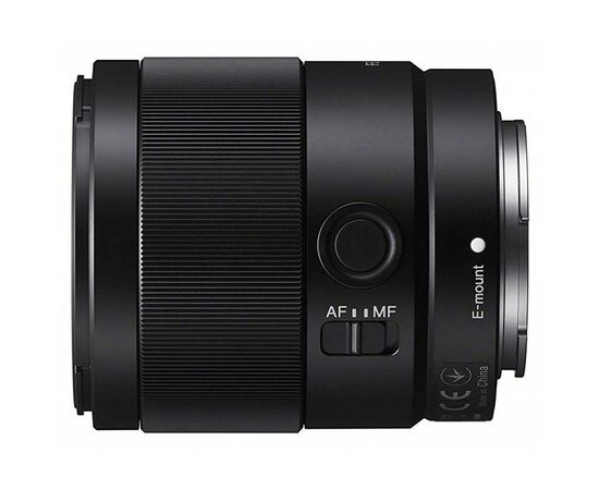 Объектив Sony 35mm f/1.8 NEX FF (SEL35F18F.SYX), изображение 4 Объектив Sony 35mm f/1.8 NEX FF (SEL35F18F.SYX), изображение 4