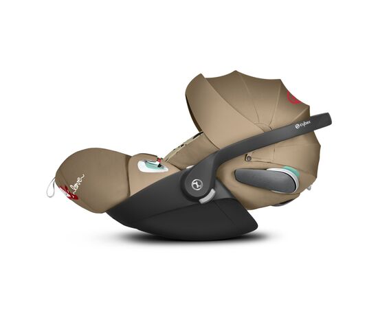 Автокрісло Cybex Cloud Z2 i-Size by Karolina Kurkova One Love (522000603), зображення 2 Автокрісло Cybex Cloud Z2 i-Size by Karolina Kurkova One Love (522000603), зображення 2