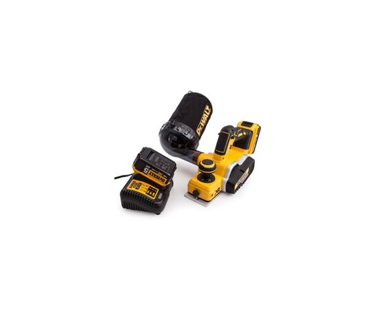 Электрорубанок DeWALT 18 В XR Li-lon, ширина 82 мм, 2*5Ah, кейс (DCP580P2), изображение 6 Электрорубанок DeWALT 18 В XR Li-lon, ширина 82 мм, 2*5Ah, кейс (DCP580P2), изображение 6