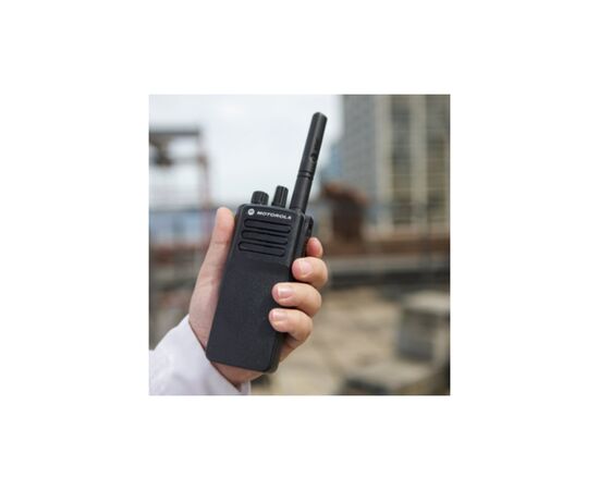 Портативная рация Motorola DP4401E (136-174 МГц), изображение 4 Портативная рация Motorola DP4401E (136-174 МГц), изображение 4
