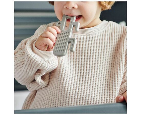 Прорезыватель MinikOiOi Cactus - Pinky Pink (101090002), изображение 5 Прорезыватель MinikOiOi Cactus - Pinky Pink (101090002), изображение 5