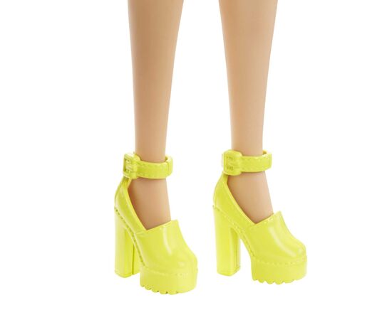 Кукла Barbie Fashionistas с брекетами в полосатом платье (HPF73), изображение 5 Кукла Barbie Fashionistas с брекетами в полосатом платье (HPF73), изображение 5