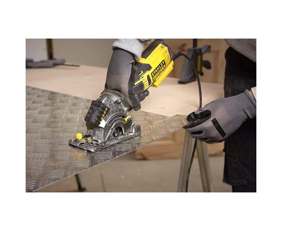 Дискова пила Stanley FatMax, 650 Вт, 4500 об/хв, диск 89 мм, 2.1 кг, кейс (FME380K), зображення 7 Дискова пила Stanley FatMax, 650 Вт, 4500 об/хв, диск 89 мм, 2.1 кг, кейс (FME380K), зображення 7