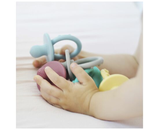 Пустышка MinikOiOi силиконовая 100% BASICS Gumy - Aqua Green, 3 м+ (101220001), изображение 7 Пустышка MinikOiOi силиконовая 100% BASICS Gumy - Aqua Green, 3 м+ (101220001), изображение 7