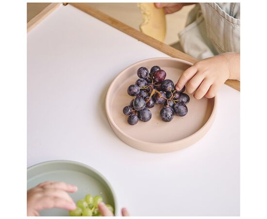 Тарелка детская MinikOiOi Basics-Plate (Powder Grey) (101050104), изображение 3 Тарелка детская MinikOiOi Basics-Plate (Powder Grey) (101050104), изображение 3