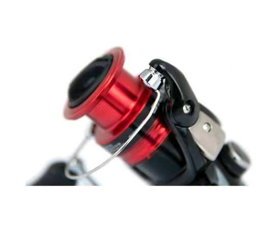 Катушка Shimano Sienna 4000 FG 3+1BB 5.2:1 (SN4000FG), изображение 4 Катушка Shimano Sienna 4000 FG 3+1BB 5.2:1 (SN4000FG), изображение 4