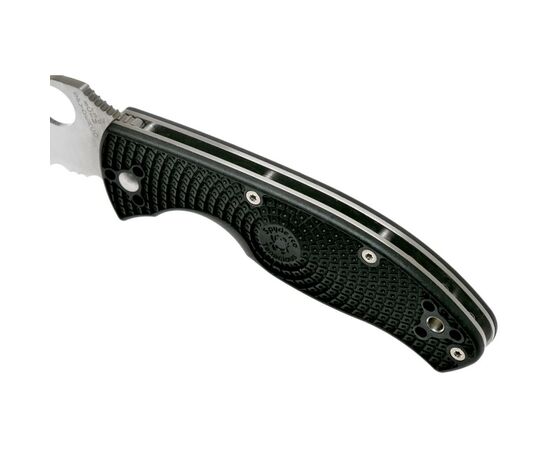 Нож Spyderco Tenacious Black Blade FRN серрейтор (C122SBBK), изображение 5 Нож Spyderco Tenacious Black Blade FRN серрейтор (C122SBBK), изображение 5