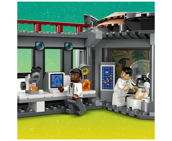 Конструктор LEGO Jurassic World Центр посетителей: Атака тиранозавра и раптора 693 детали (76961), изображение 6 Конструктор LEGO Jurassic World Центр посетителей: Атака тиранозавра и раптора 693 детали (76961), изображение 6