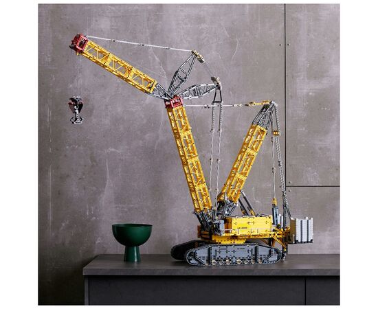 Конструктор LEGO Technic Гусеничний підйомний кран Liebherr LR 13000 2883 деталі (42146), зображення 5 Конструктор LEGO Technic Гусеничний підйомний кран Liebherr LR 13000 2883 деталі (42146), зображення 5