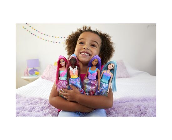 Кукла Barbie Дримтопия с малиновыми волосами (HGR15), изображение 5 Кукла Barbie Дримтопия с малиновыми волосами (HGR15), изображение 5