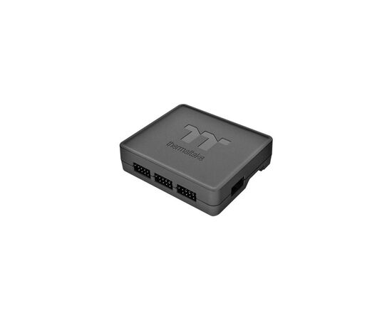 Кулер до корпусу ThermalTake Riing Trio 12 RGB Radiator Fan TT Premium Edition (3-Fan Pack) (CL-F072-PL12SW-A), зображення 3 Кулер до корпусу ThermalTake Riing Trio 12 RGB Radiator Fan TT Premium Edition (3-Fan Pack) (CL-F072-PL12SW-A), зображення 3