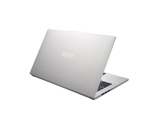 Ноутбук GIGABYTE Aero 17 (AERO_17_XE5-73RU744JP), изображение 5 Ноутбук GIGABYTE Aero 17 (AERO_17_XE5-73RU744JP), изображение 5