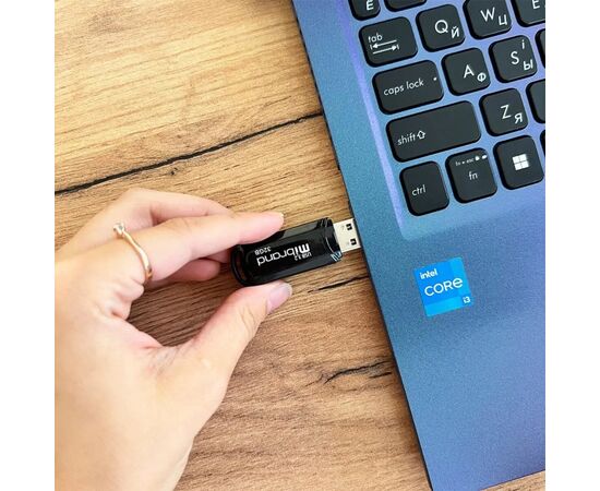USB флеш накопитель Mibrand 32GB Marten 32GB Black USB 3.2 Gen1 (MI3.2/MA32P10B), изображение 2 USB флеш накопитель Mibrand 32GB Marten 32GB Black USB 3.2 Gen1 (MI3.2/MA32P10B), изображение 2