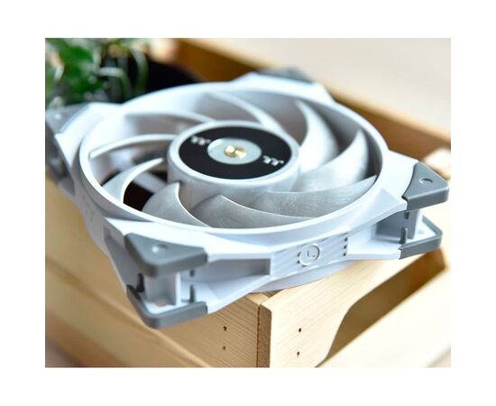 Кулер до корпусу ThermalTake TOUGHFAN 12 Radiator Fan 1Pack (CL-F117-PL12WT-A), зображення 8 Кулер до корпусу ThermalTake TOUGHFAN 12 Radiator Fan 1Pack (CL-F117-PL12WT-A), зображення 8